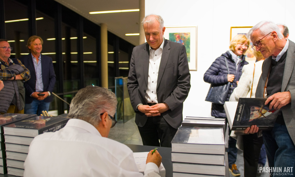 Vorlage-Ausstellungsbearbeitung