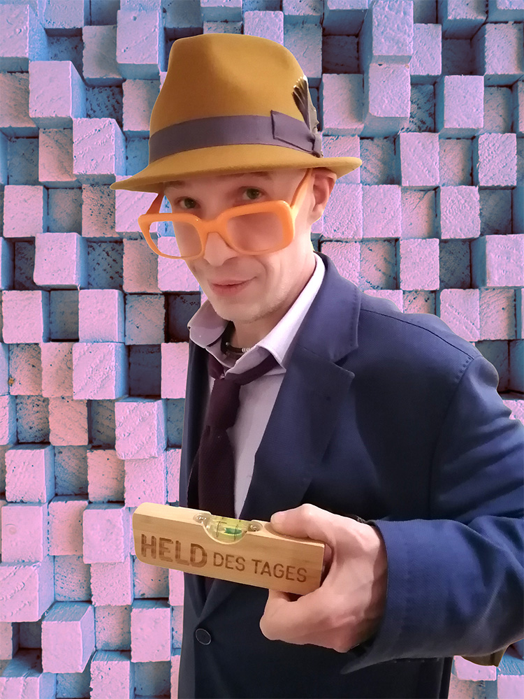 Ausstellung Schlossmuseum Greiz Oktober 2025 – Mark Müller - PASHMIN ...